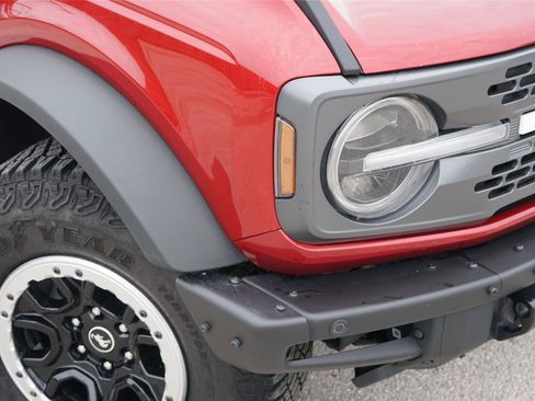 Certified 2021 Ford Bronco Badlands AWD/4WD image 3