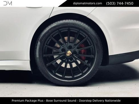 Used 2015 Porsche Panamera GTS AWD/4WD image 47