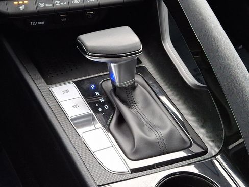 Certified 2023 Hyundai Elantra SEL w/ Convenience Package image 14