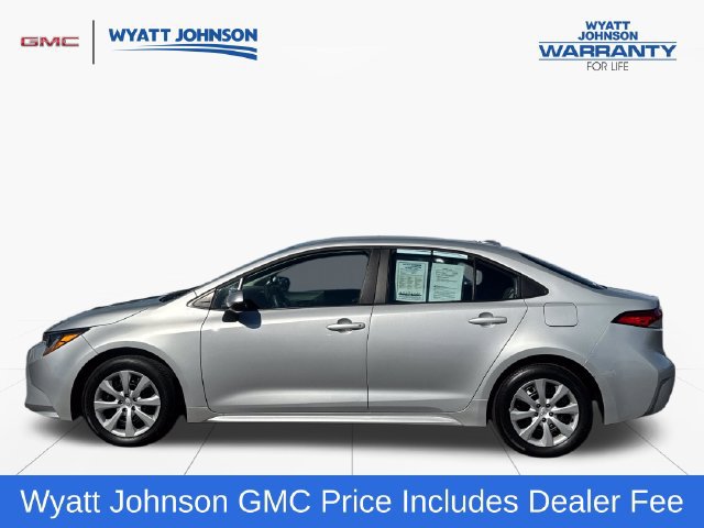 Used 2026 Toyota Corolla LE FWD image 2