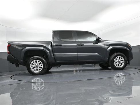 Certified 2026 Toyota Tacoma SR RWD image 36