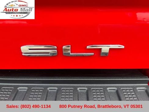 Used 2023 GMC Sierra 2500 SLT w/ SLT Preferred Package AWD/4WD image 33