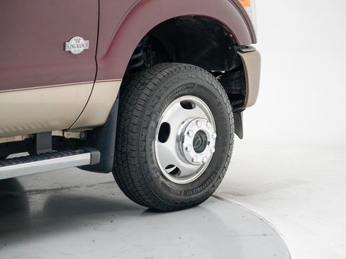 Used 2012 Ford F350 King Ranch w/ King Ranch w/Chrome Pkg image 7