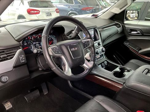 Used 2018 GMC Yukon SLT w/ Open Road Package RWD image 18