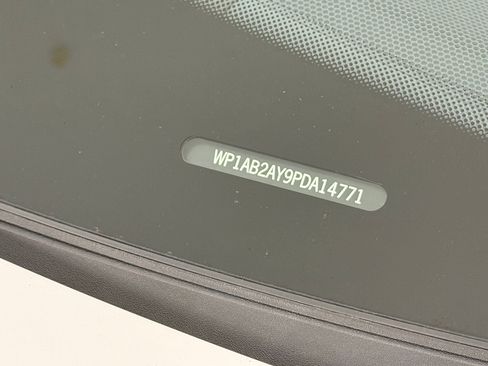 Certified 2023 Porsche Cayenne S AWD/4WD image 30