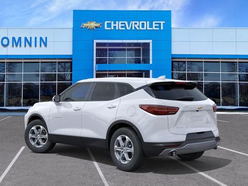 New 2025 Chevrolet Blazer LT image 3