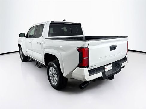 Certified 2024 Toyota Tacoma SR5 image 2