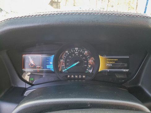 Used 2017 Ford Expedition EL Platinum image 16