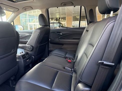 Used 2021 Honda Pilot EX-L image 19