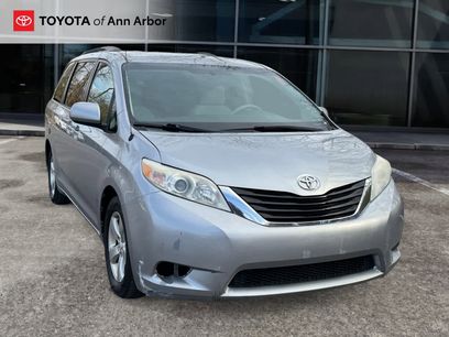 Used 2014 Toyota Sienna LE