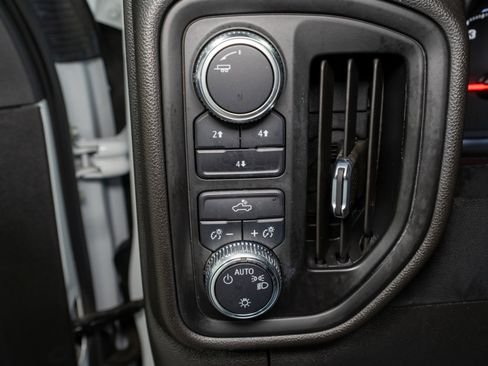 Used 2022 GMC Sierra 2500 Pro image 25