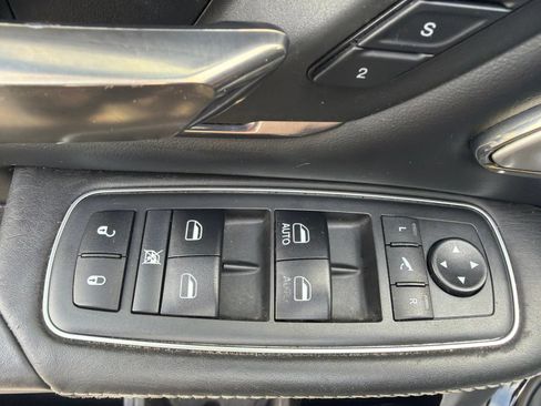 Used 2019 RAM 1500 Limited AWD/4WD image 17