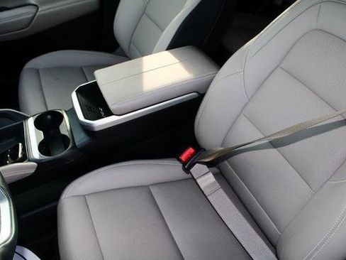 Used 2026 GMC Terrain Elevation w/ Elevation Premium Package image 4