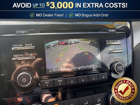 Used 2016 Nissan Rogue S FWD image 29