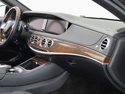 Used 2015 Mercedes-Benz S 550 Sedan image 49