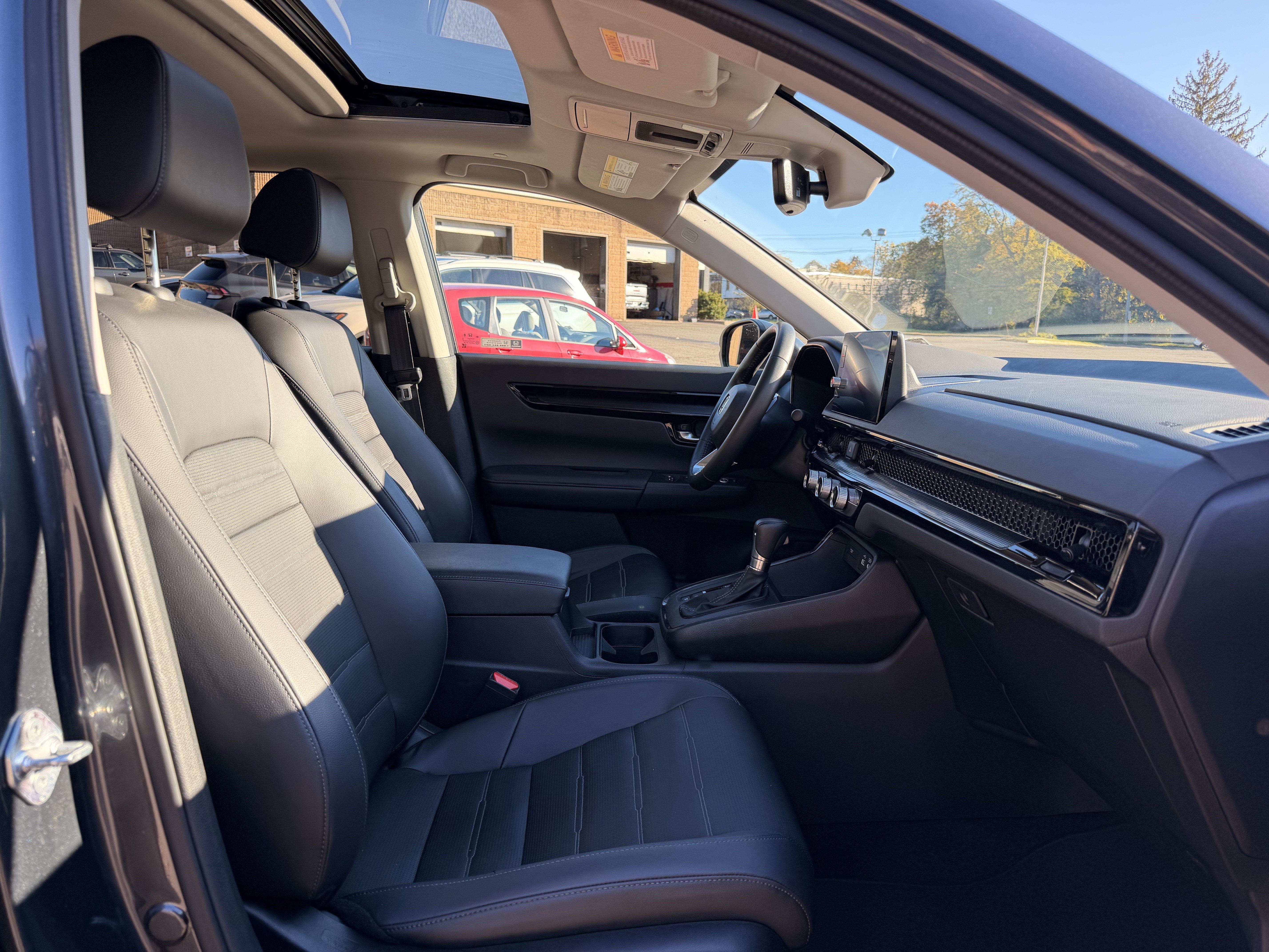 Used 2024 Honda CR-V EX-L image 15