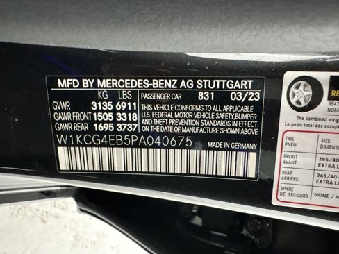 Certified 2023 Mercedes-Benz EQS 580 4MATIC Sedan w/ Exclusive Trim Package image 19