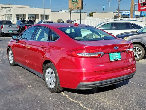 Used 2020 Ford Fusion S image 5