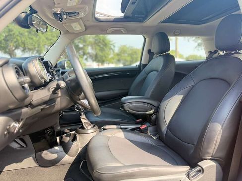 Used 2019 MINI Cooper 2-Door Hardtop FWD image 10