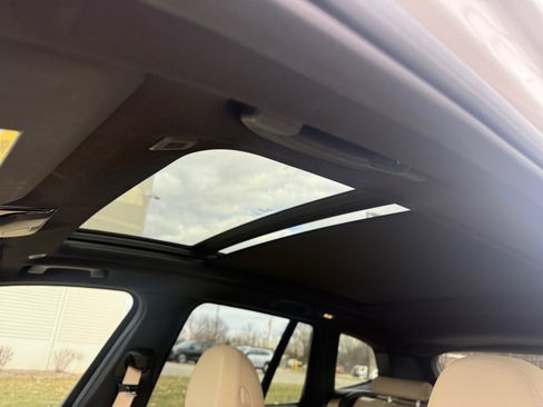 Used 2021 BMW X3 xDrive30e w/ Premium Package image 3