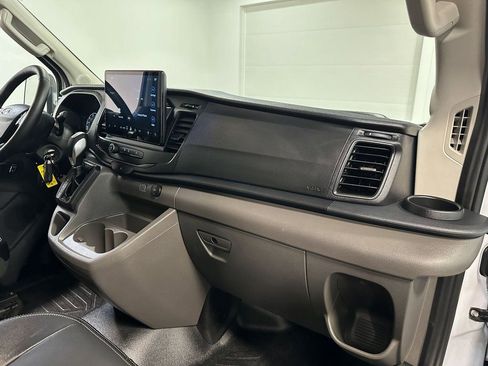 Used 2023 Ford Transit 350 DRW AWD image 17