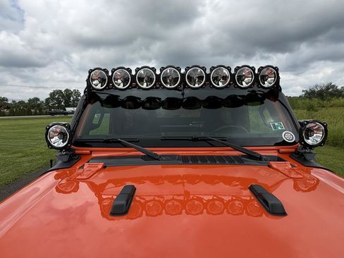 Used 2019 Jeep Wrangler Sport AWD/4WD image 28