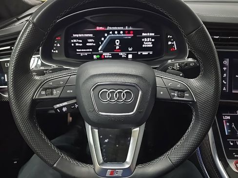 Used 2022 Audi SQ8 Prestige AWD/4WD image 20