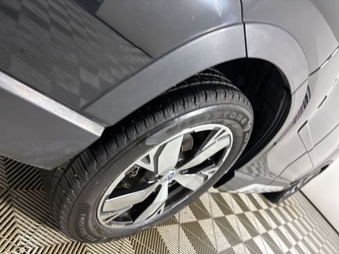 Used 2020 Subaru Forester Touring image 38