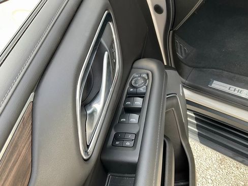 Used 2022 Chevrolet Tahoe LT w/ Luxury Package image 8