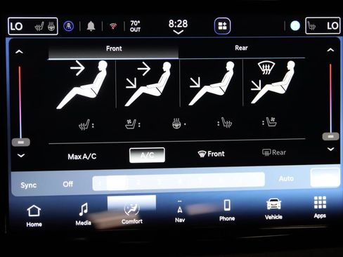 Used 2026 Chrysler Pacifica Limited FWD image 45