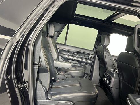 Used 2023 Ford Expedition Max Platinum image 32