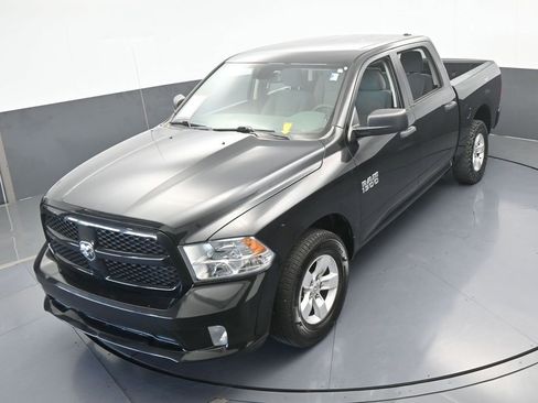 Used 2018 RAM 1500 Express image 41