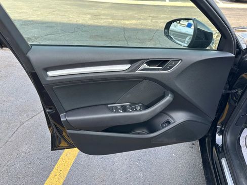 Used 2018 Audi A3 2.0T Premium image 10