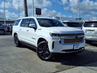 Used 2023 Chevrolet Suburban High Country RWD video 1