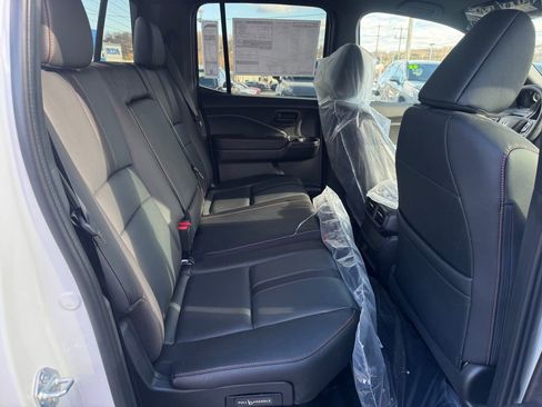 Used 2025 Honda Ridgeline TrailSport image 18