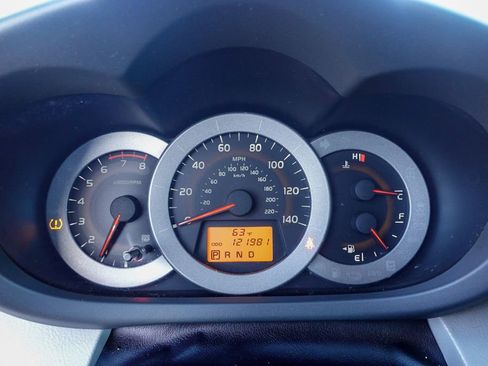 Used 2011 Toyota RAV4 2WD w/ 3rd Row image 18