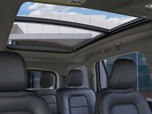 New 2026 Lincoln Aviator AWD image 23