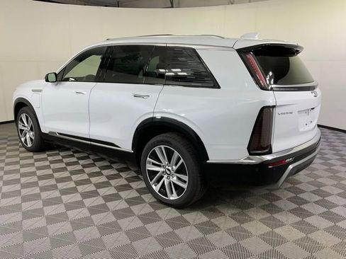 New 2026 Cadillac Vistiq Luxury image 4