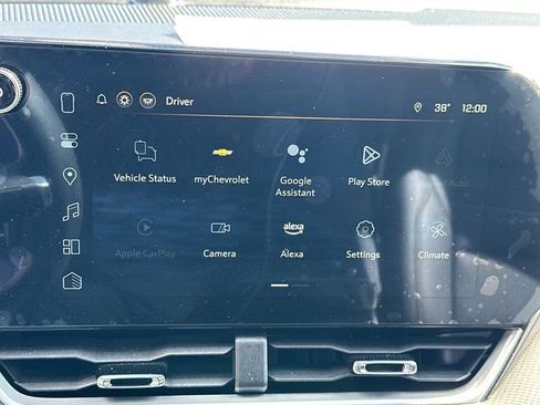 Used 2025 Chevrolet Equinox LT w/ Convenience Package II image 33