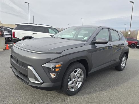 New 2026 Hyundai Kona SE image 7