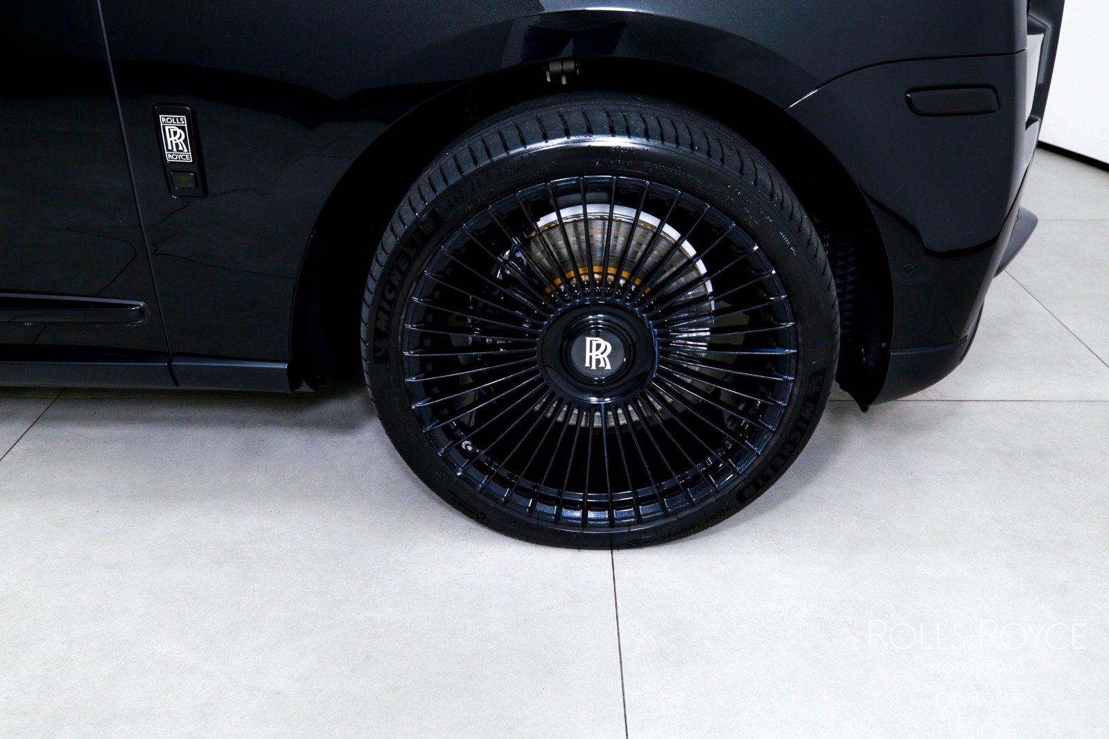 Used 2023 Rolls-Royce Cullinan w/ Cullinan Package AWD/4WD image 41