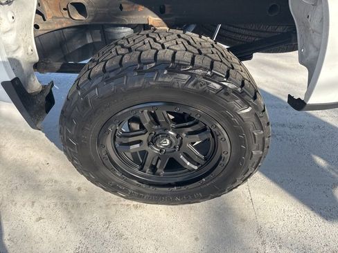 Used 2021 Chevrolet Silverado 1500 Custom Trail Boss image 14