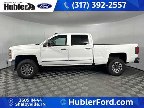 Used 2019 Chevrolet Silverado 2500 LTZ AWD/4WD image 5