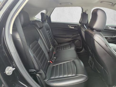 Used 2023 Ford Edge SEL image 19