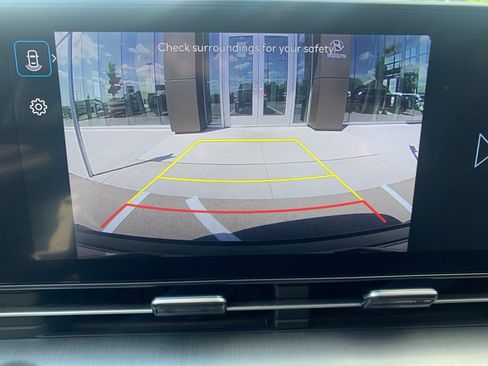 Certified 2024 Hyundai Kona SEL AWD/4WD image 23