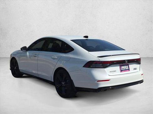 Used 2024 Honda Accord Sport image 8