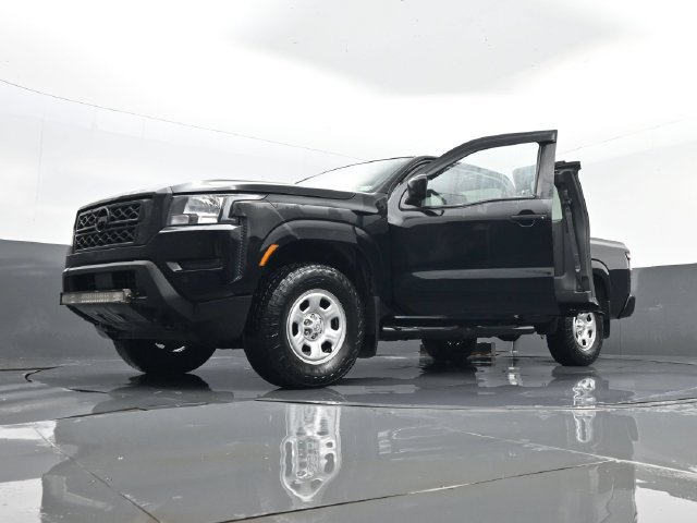 Used 2022 Nissan Frontier S AWD/4WD image 30