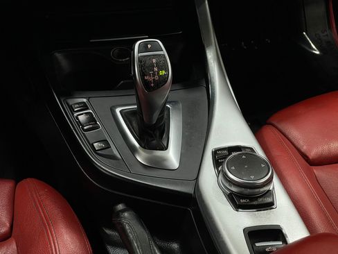 Used 2016 BMW 228i xDrive Convertible image 27