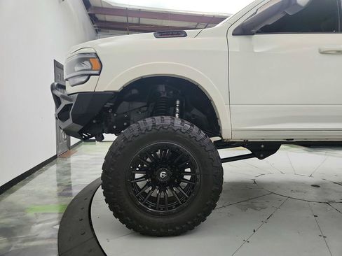 Used 2021 RAM 2500 Laramie AWD/4WD image 29
