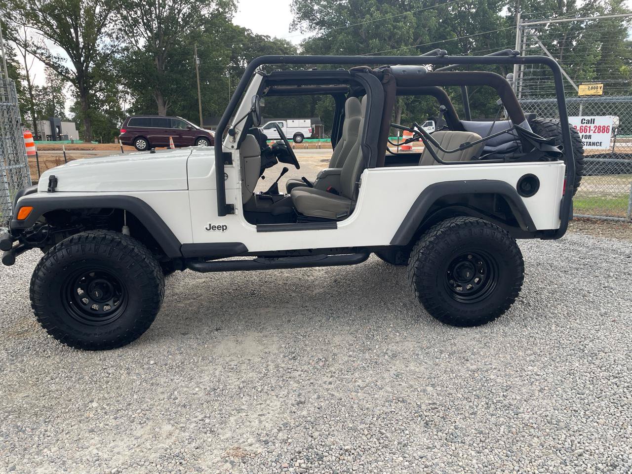 Used 2006 Jeep Wrangler Unlimited AWD/4WD image 10